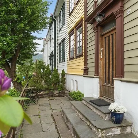 Lägenhet Urban Retreat, Traditional Wooden House In Bergen
